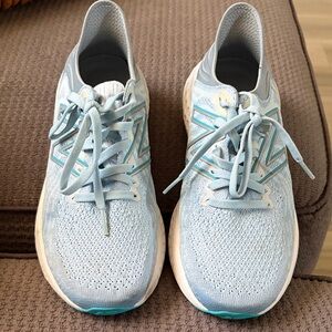 New Balance Women's Light Blue Athletic Shoes